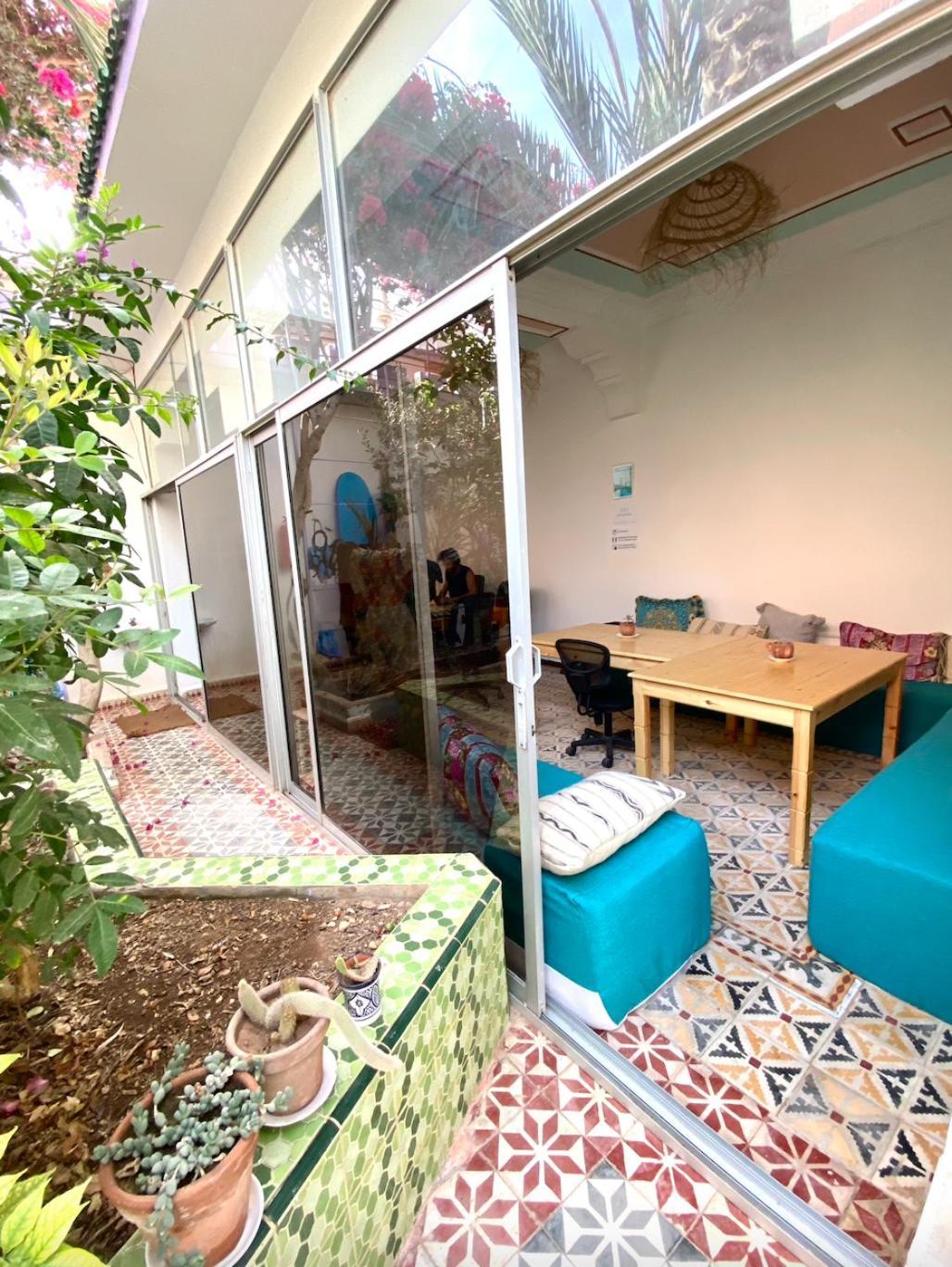 Kasbari House Hostel Taghazout Buitenkant foto